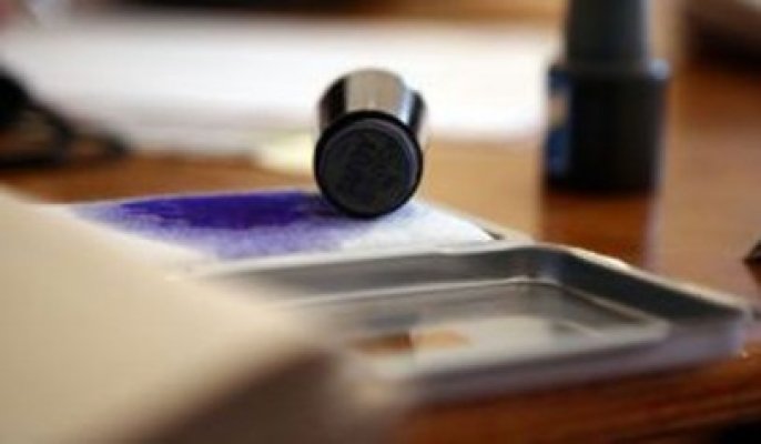 La Castelu vor avea loc alegeri pentru desemnarea unui nou primar